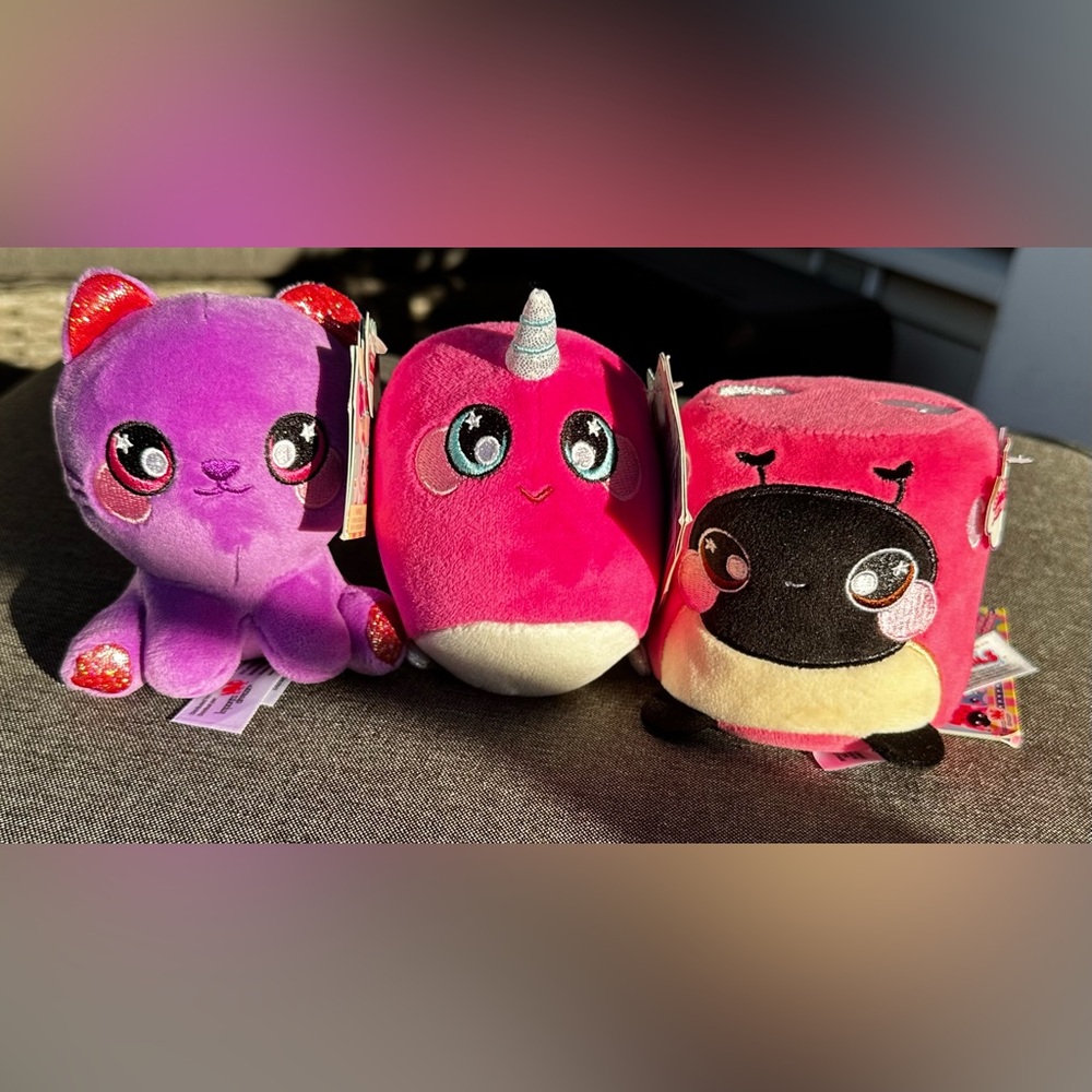 NWT SQUEEZAMALS Cute Plush Toy Set Lot